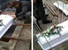 Počas pohrebu 11-mesačnej Klárky začal hrobár rezať rakvu pred očami jej rodičov!