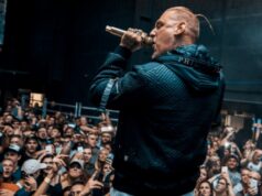 Počas Separovho koncertu chlapec fyzicky napadol dievča. Separ prerušil koncert aby ho sfackal VIDEO + VYJADRENIE