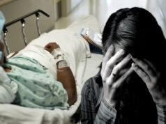 Spoveď Slovenky vás rozplače: Môj otec zomiera a odmietajú mi ho dať aspoň k telefónu!