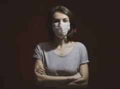 Slovenská lekárka zverejnila ostrý status, ktorý sa stal virálny: Ste unavení z nosenia rúšok? Ja som unavená z vás!