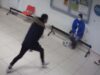 Mladík v Nitre brutálne zbil muža (49), ktorý ho upozornil, že nemá rúško. Polícia prosí verejnosť o POMOC!