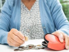 Dôchodcovia sa môžu tešiť na dobré správy. V roku 2023 sa má dôchodok zvýšiť o poriadnu sumu!