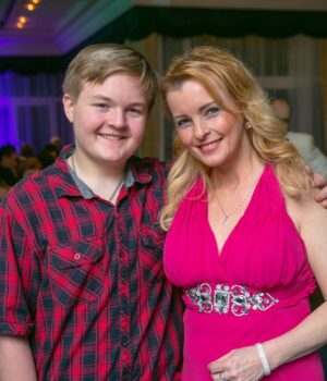 FOTO Artur Štaidl prekvapil novým vzhľadom, ktorý desí: Takto ste syna Ivety Bartošovej ešte nevideli!