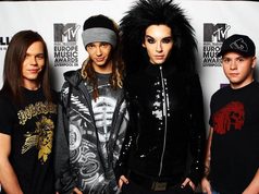 Bol idolom tínedžeriek, dnes vyráža dych: Bill z Tokio Hotel ako ružová Barbie!